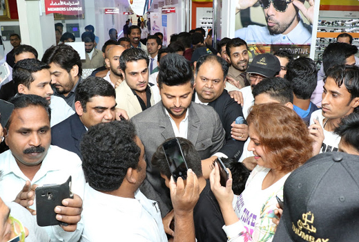 Suresh Raina Launches ‘Spinal Health Month’  4